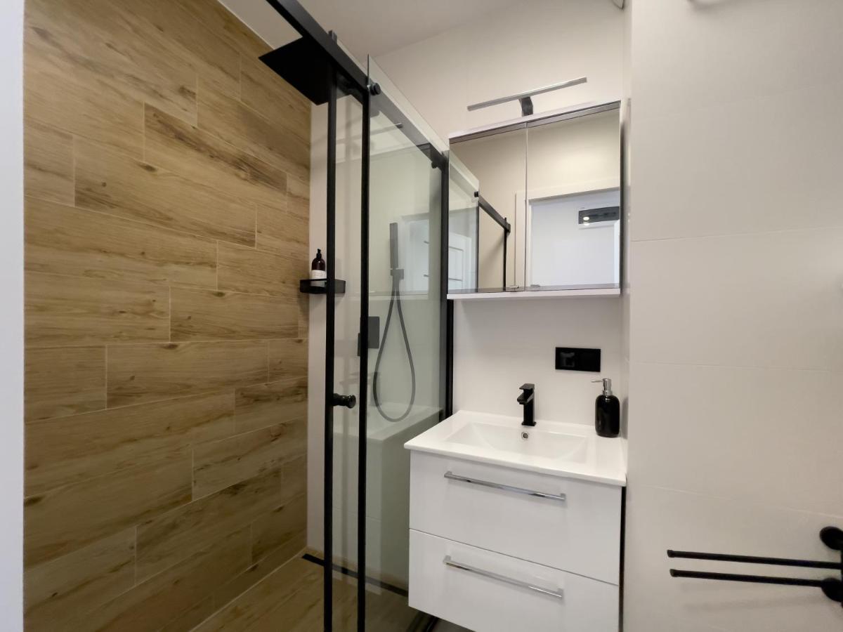 Urban Apartments Premium Baildona 18B, Free Garage, Self Check-In Kattowitz Exterior foto